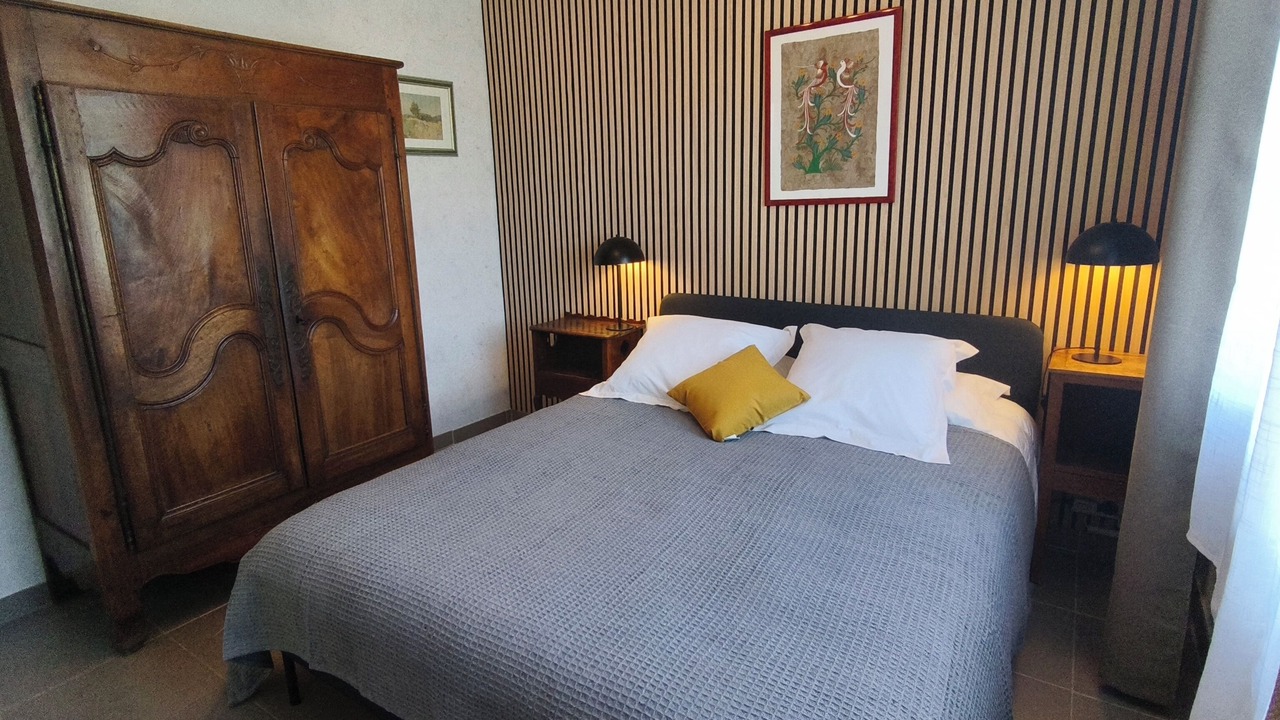 Photo of Bedroom in Carnoux-en-Provence