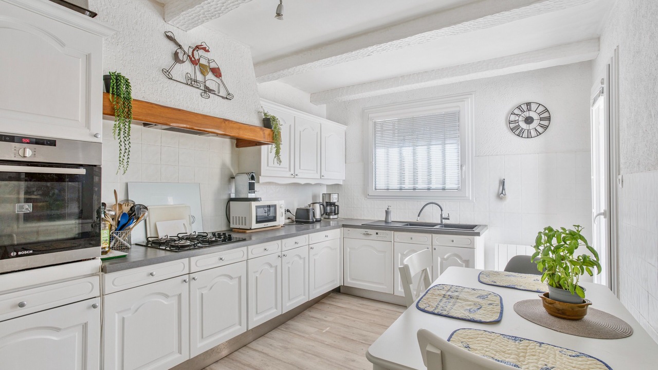 Photo of Kitchen in Le Val