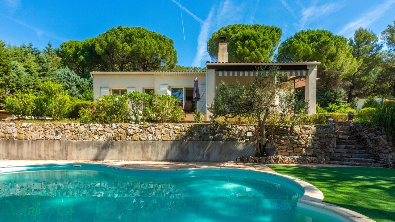 Photo of Outdoor in Le Val