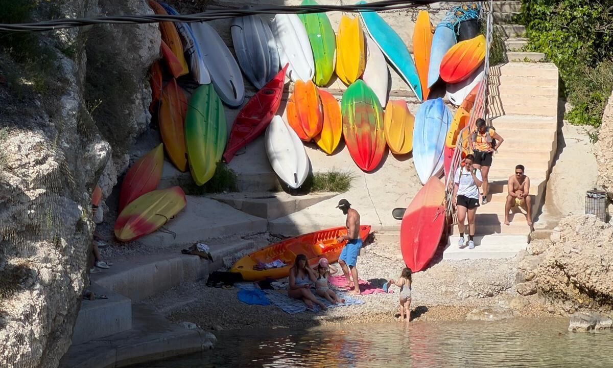 Photo of Others in Niolon
