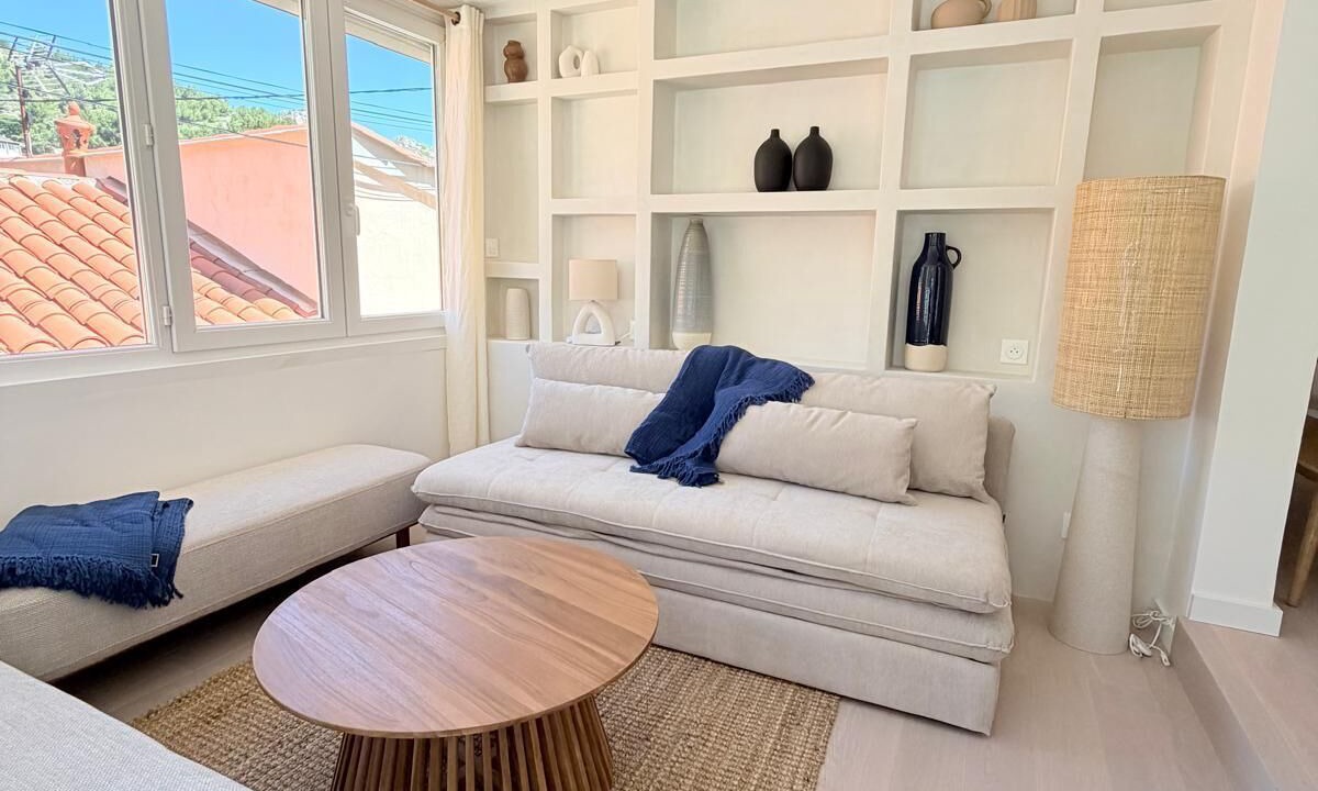 Photo of Livingroom in Niolon