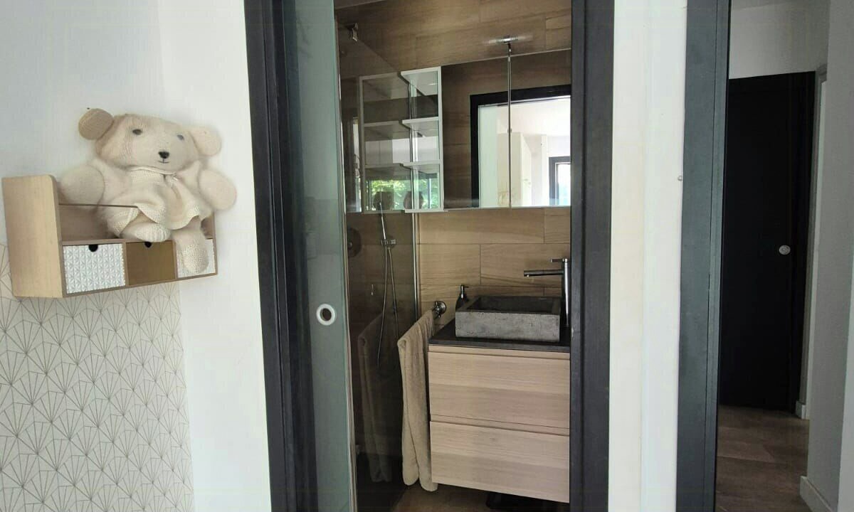 Photo of Bathroom in Bandol
