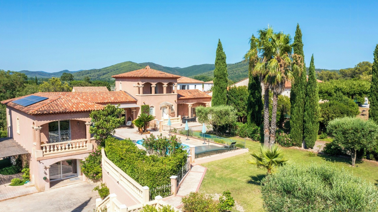 Photo of Outdoor in La Crau