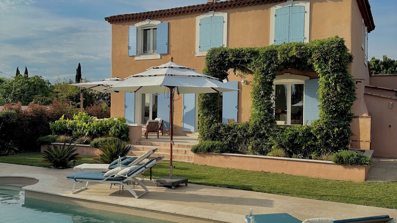 Photo of Outdoor in Eguilles