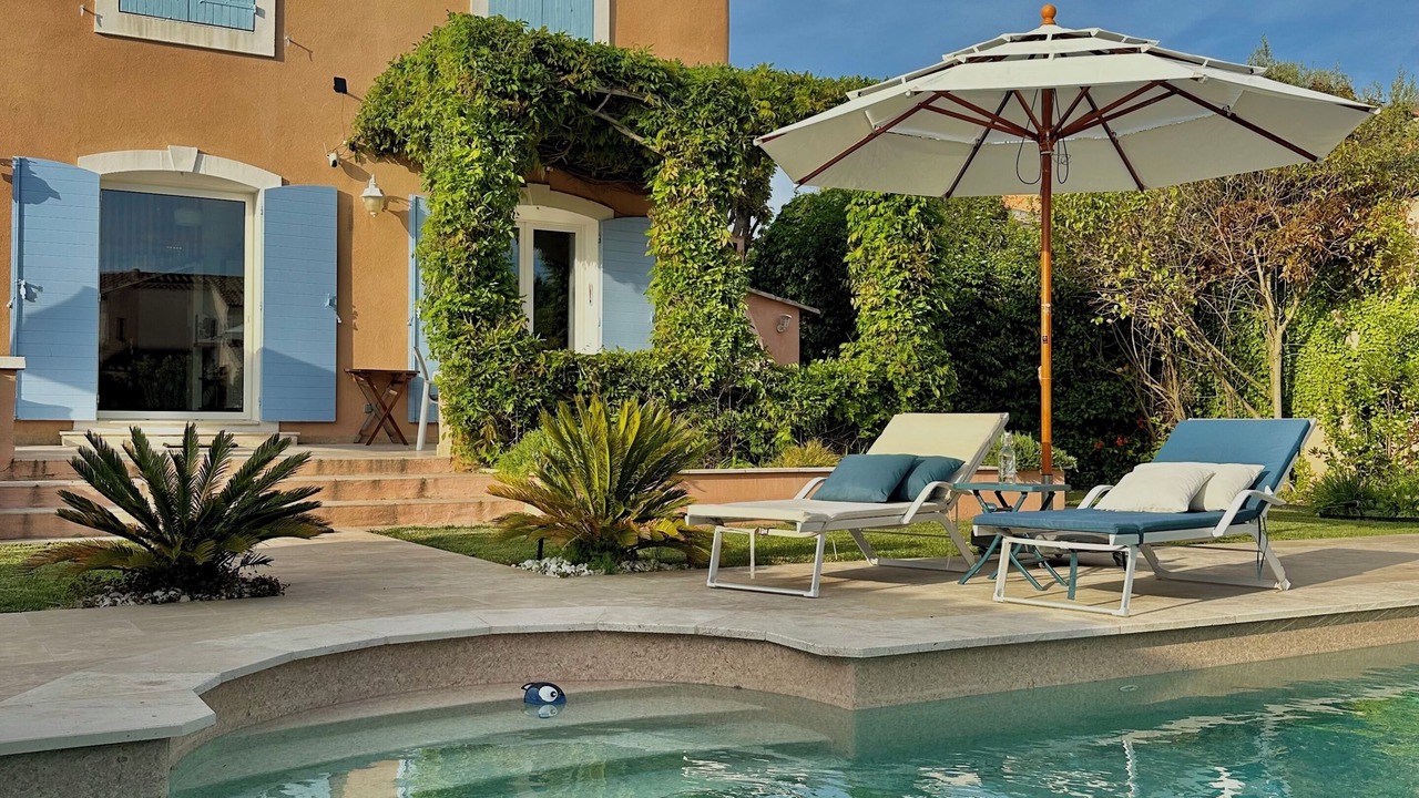 Photo of Outdoor in Eguilles