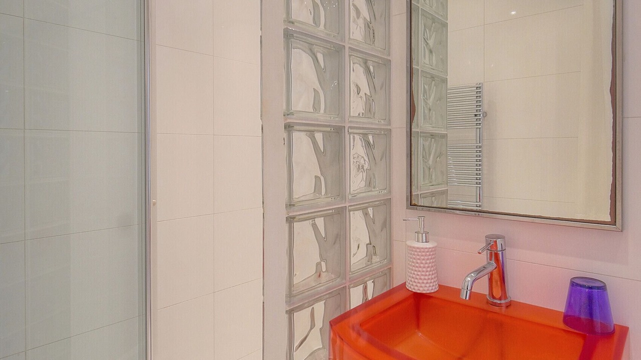 Photo of Bathroom in Beausoleil