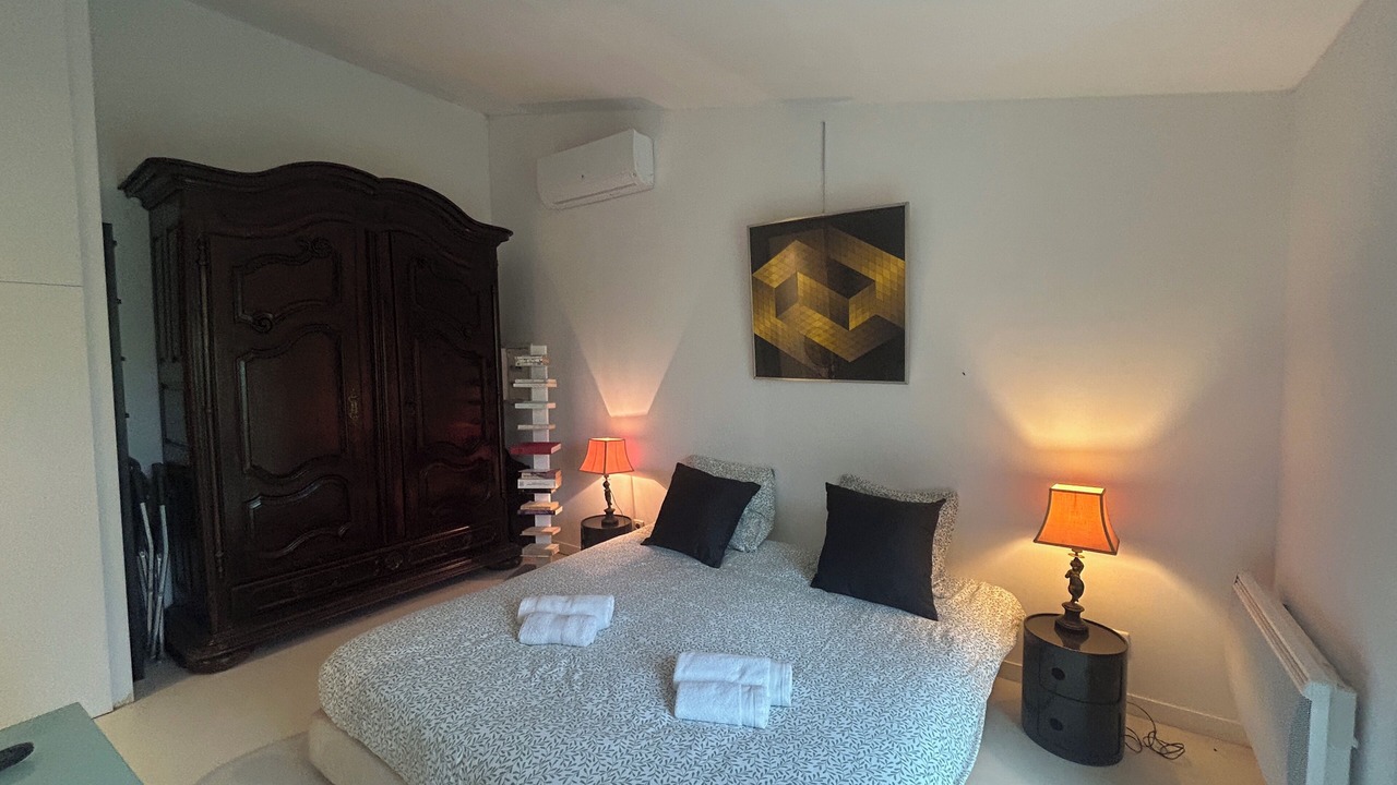 Photo of Bedroom in Aix-en-Provence