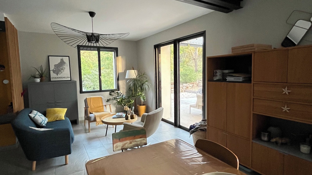 Photo of Livingroom in Gemenos