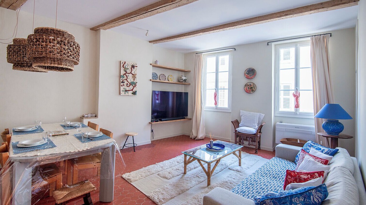 Photo of Livingroom in Noailles