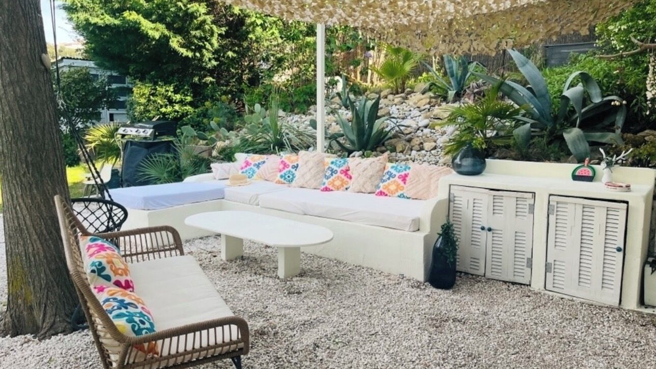 Photo of Outdoor in Lambesc