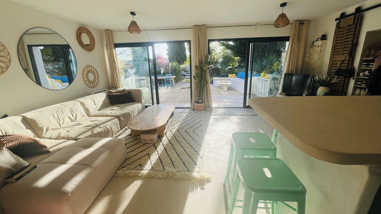 Photo of Livingroom in Lambesc