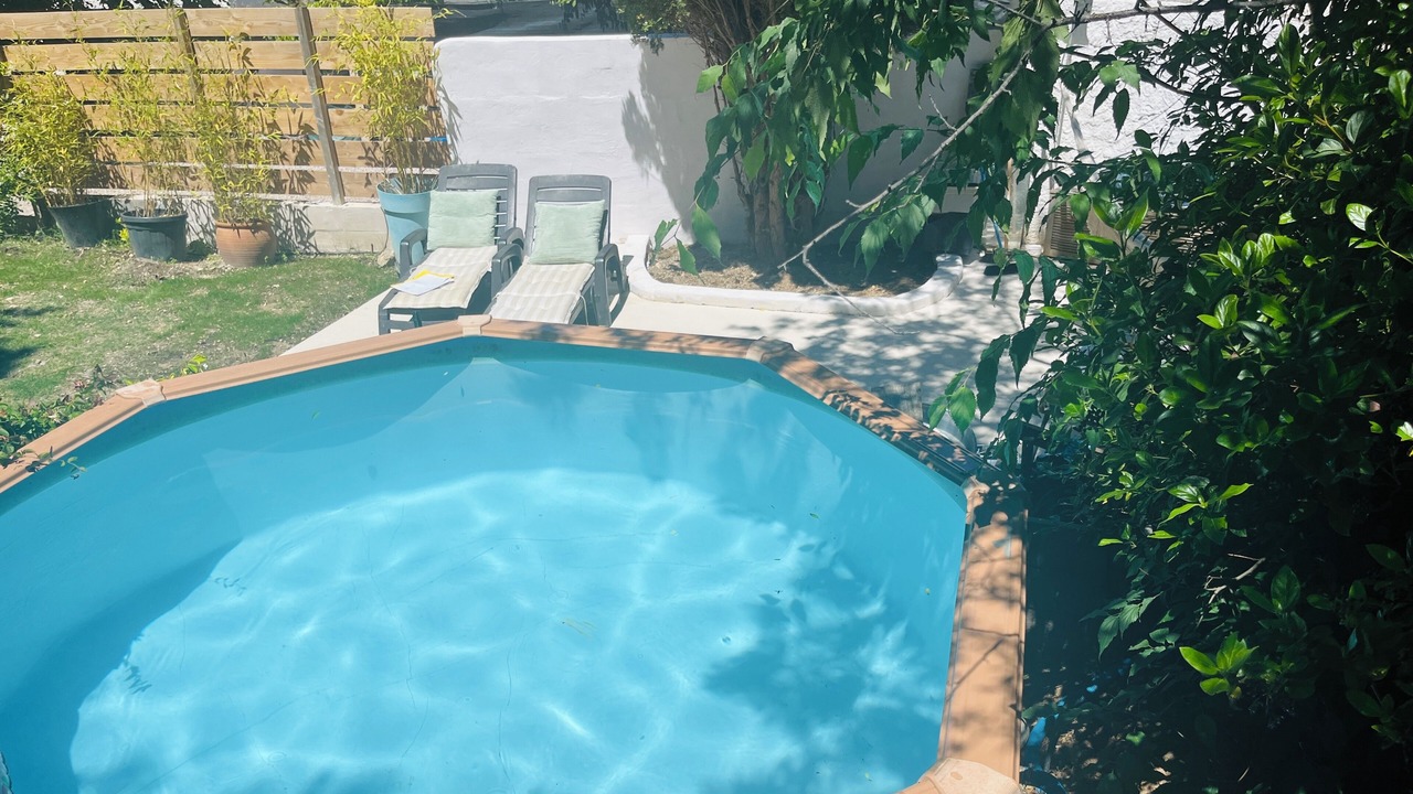 Photo of Outdoor in Lambesc