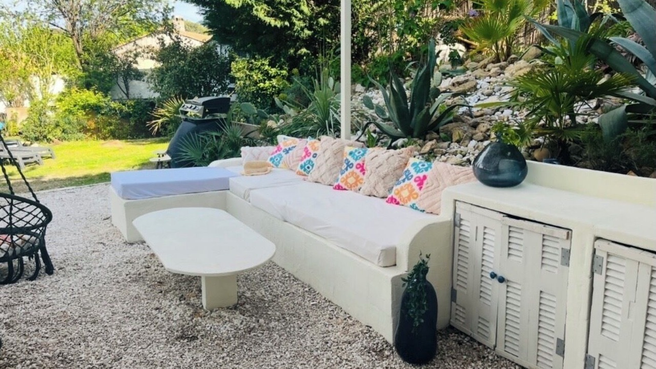 Photo of Patio Balcony in Lambesc