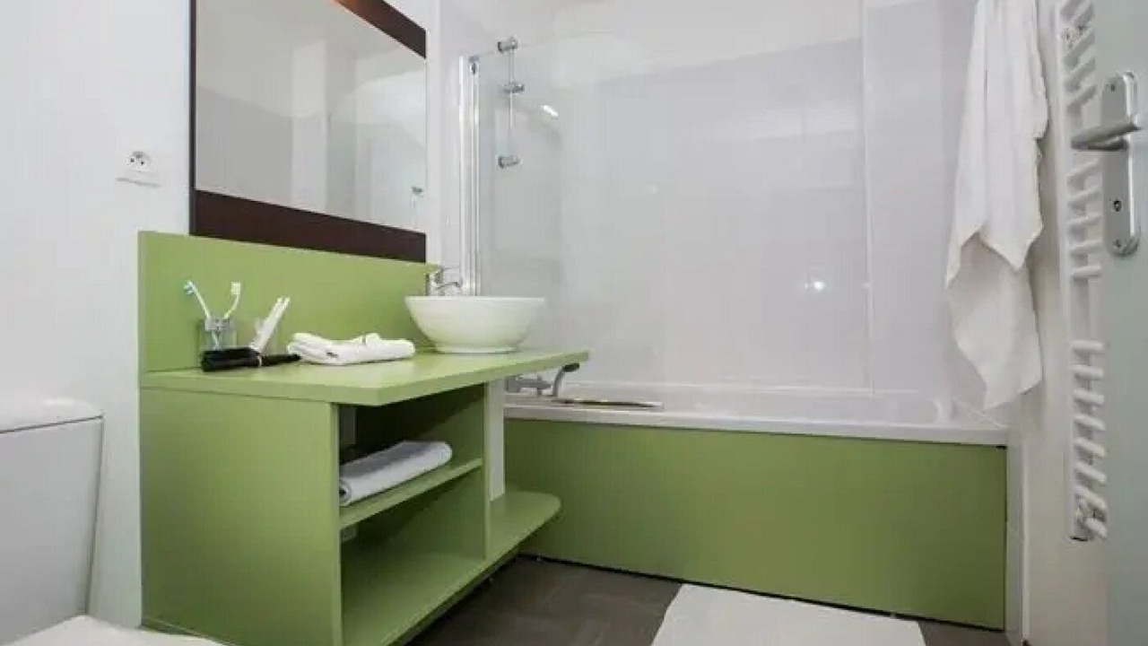 Photo of Bathroom in Greoux-les-Bains