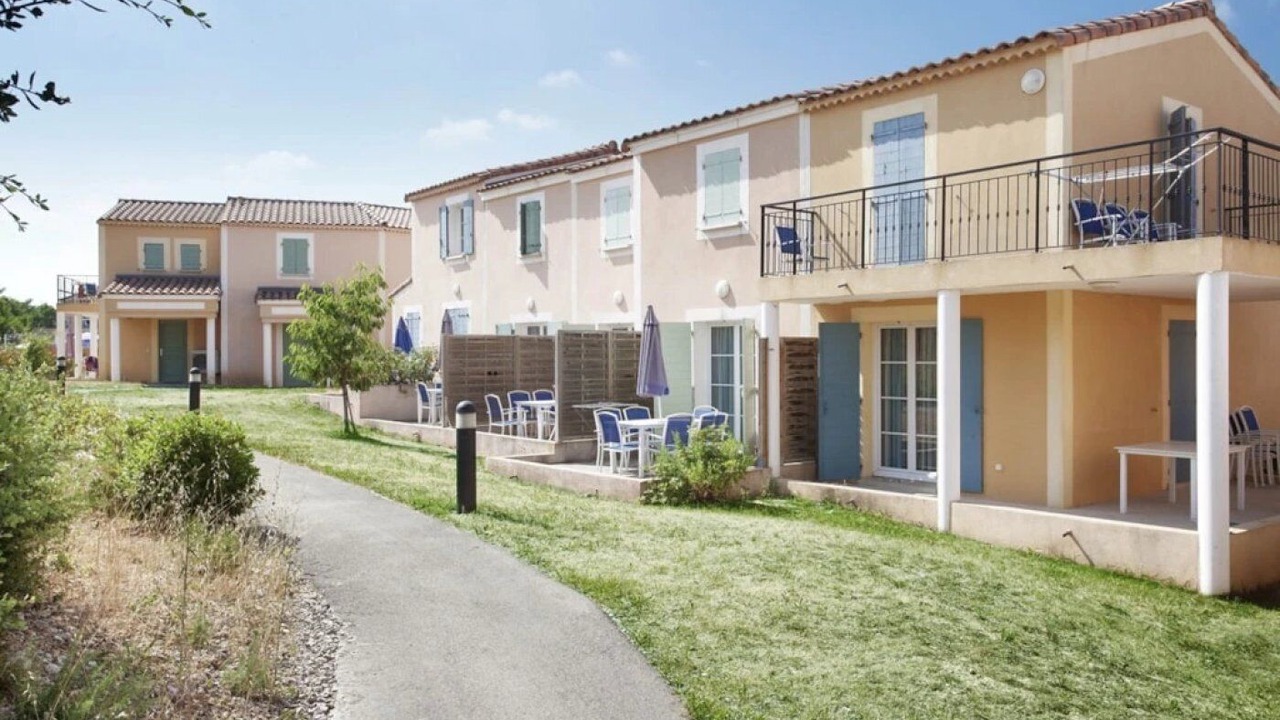 Photo of Outdoor in Cabries