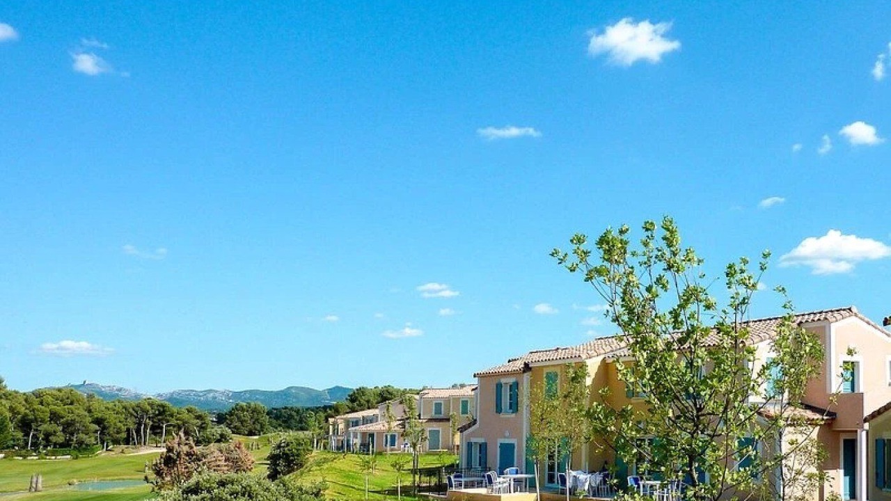 Photo of Outdoor in Cabries