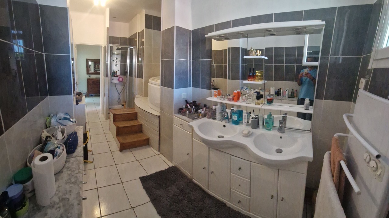 Photo of Bathroom in Les Cevennes