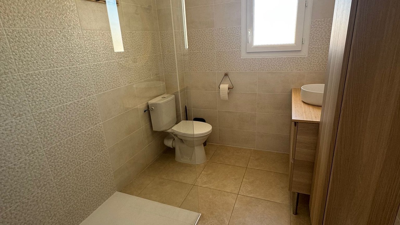 Photo of Bathroom in Raphele-les-Arles