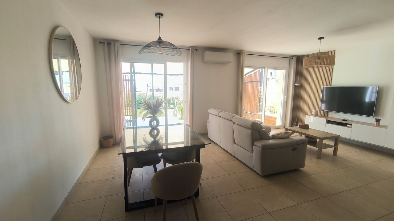 Photo of Livingroom in Raphele-les-Arles
