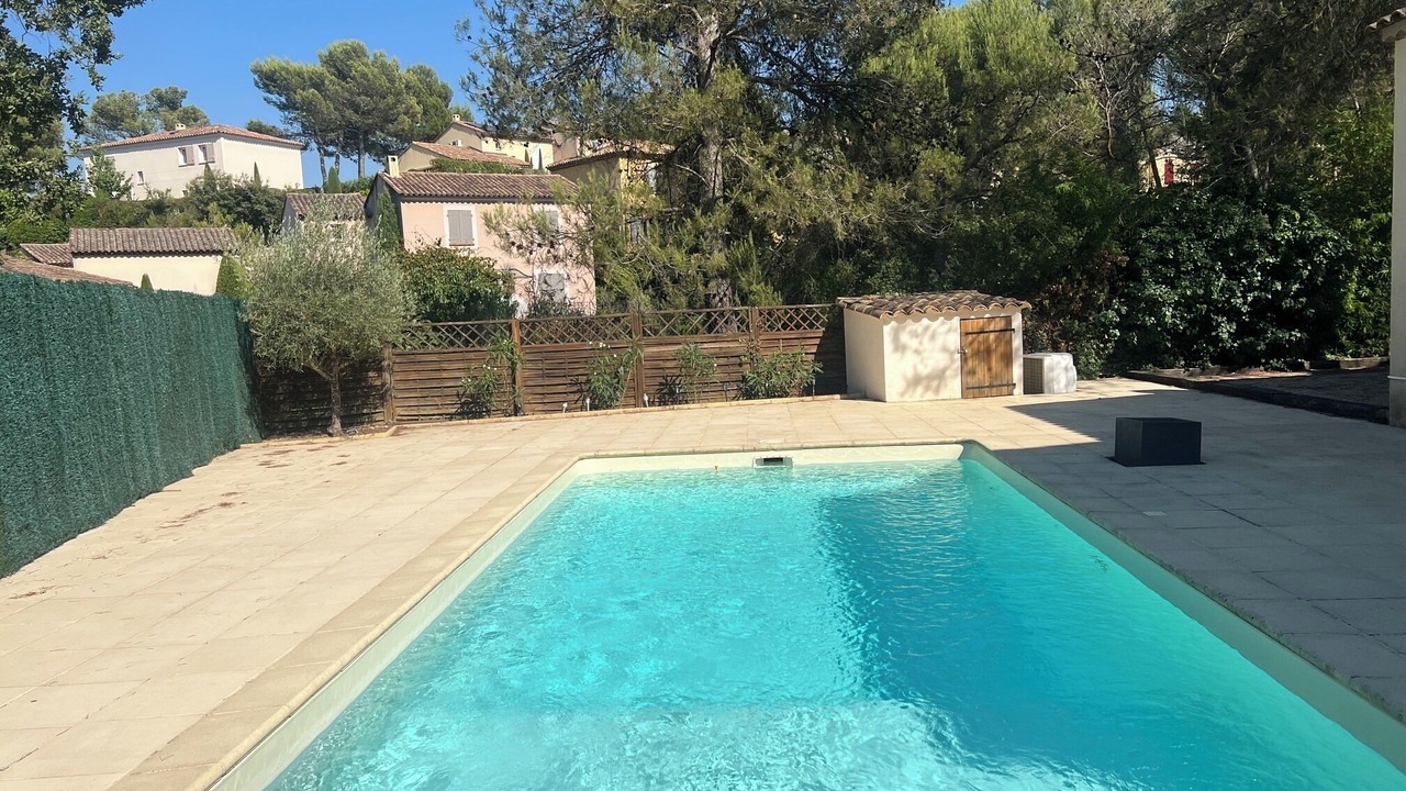 Photo of Outdoor in Pont Royal