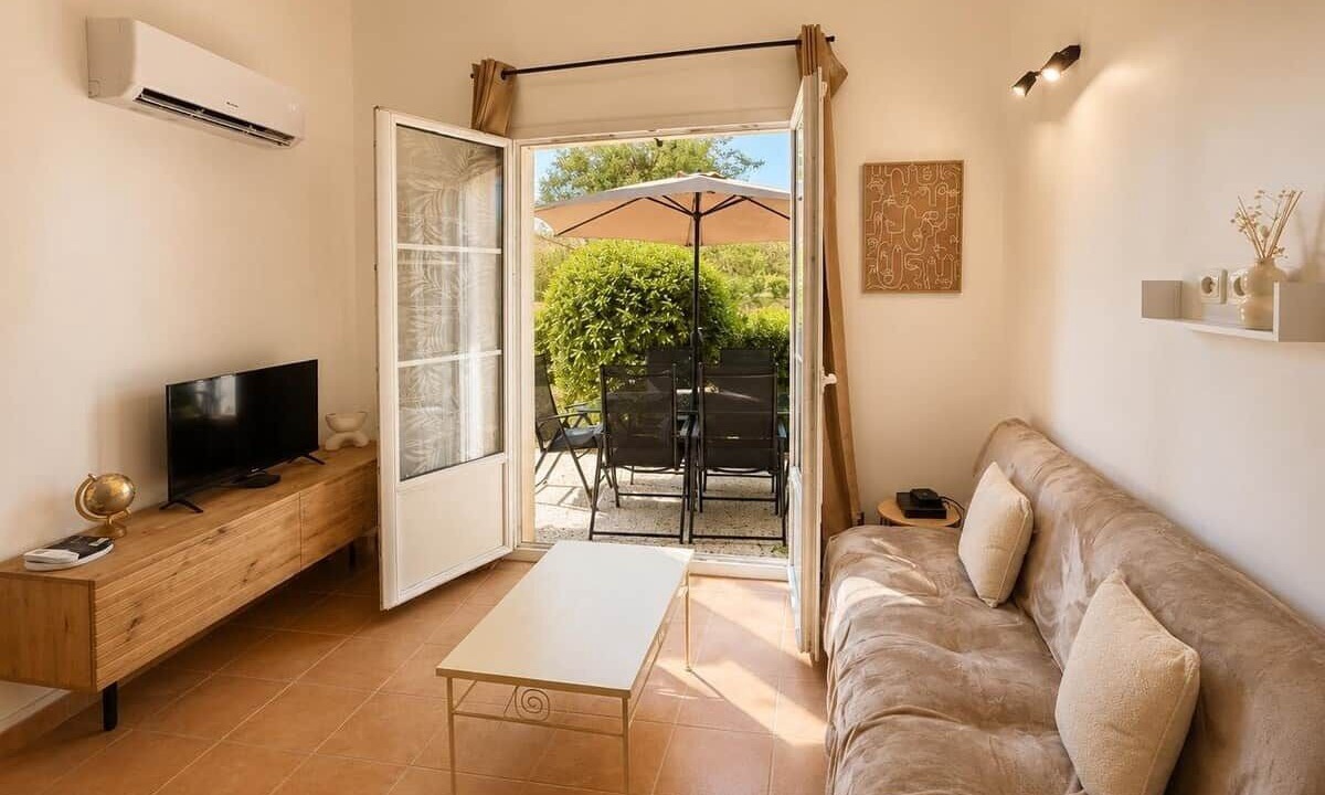 Photo of Livingroom in Gallargues-le-Montueux