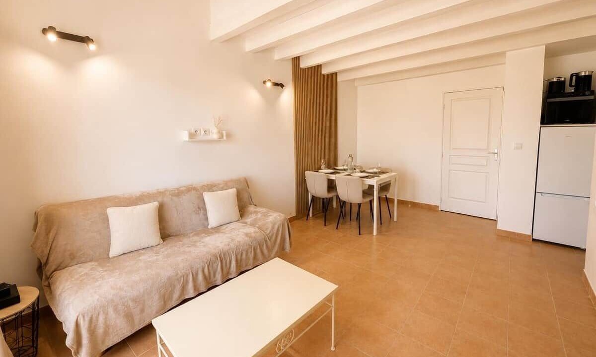Photo of Livingroom in Gallargues-le-Montueux