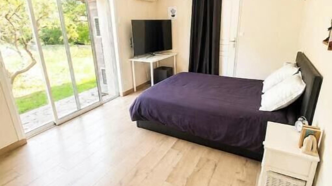 Photo of Bedroom in Evenos