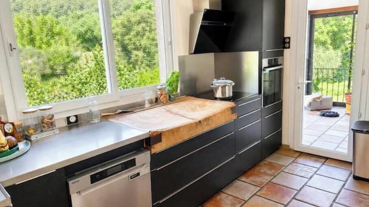 Photo of Kitchen in Evenos