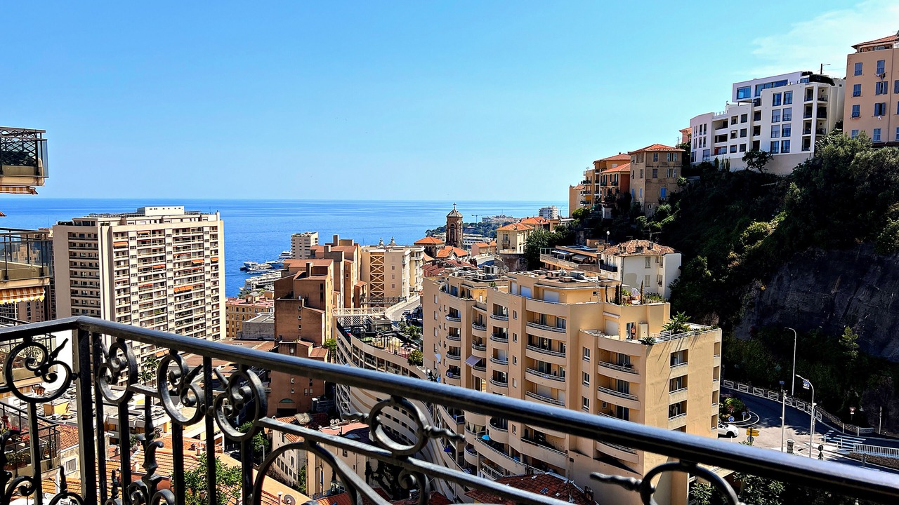 Photo of Outdoor in Beausoleil