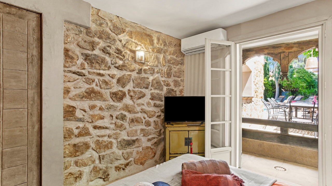 Photo of Bedroom in Plage de la Garonnette