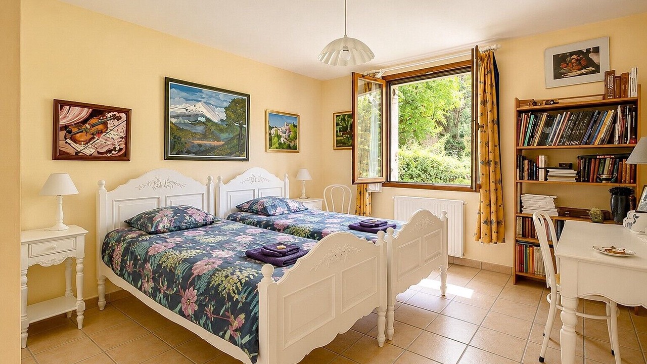 Photo of Bedroom in Bouc-Bel-Air