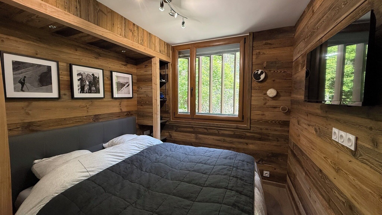 Photo of Bedroom in Peone