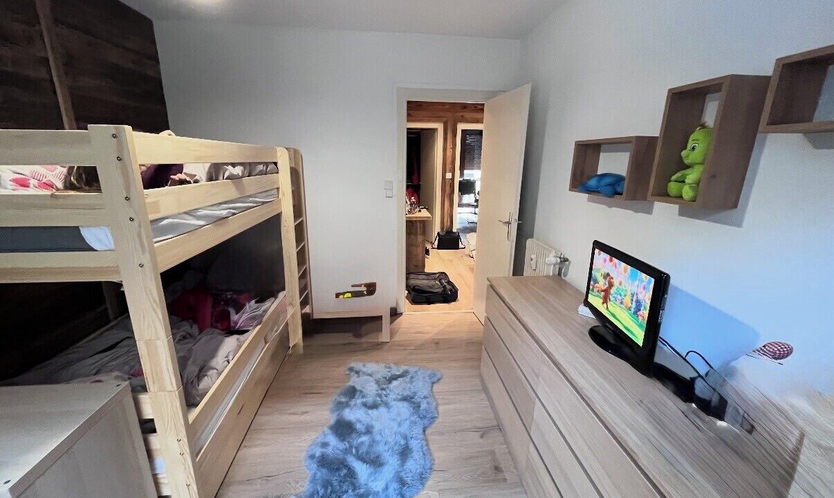 Photo of Bedroom in Peone