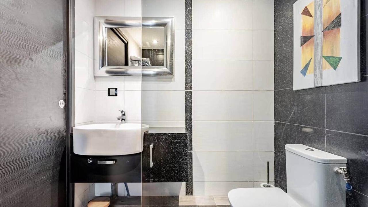 Photo of Bathroom in Endoume