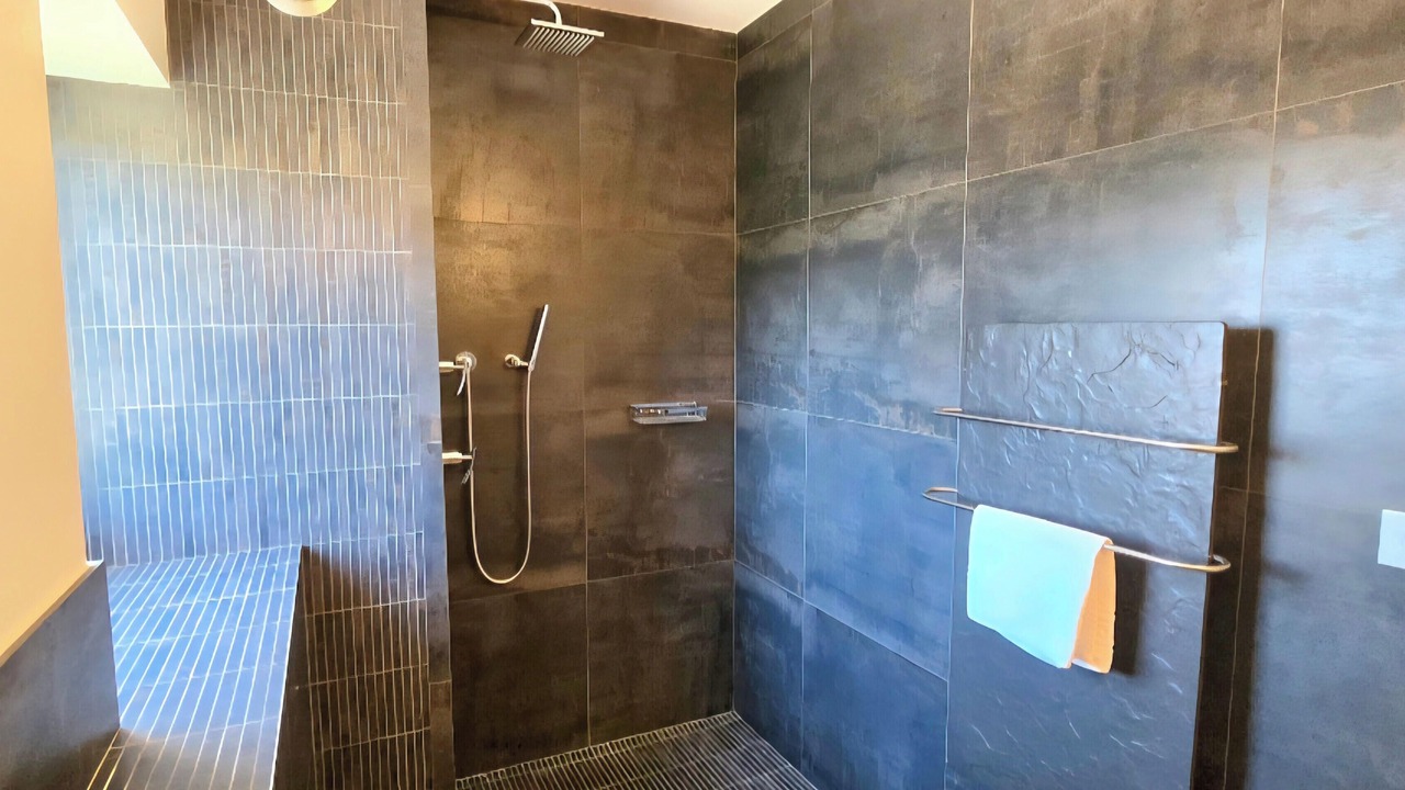 Photo of Bathroom in Saint-Tropez City Centre