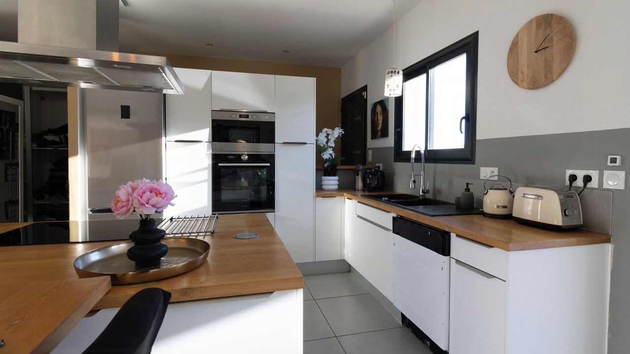 Photo of Kitchen in Saint-Jean-de-Vedas