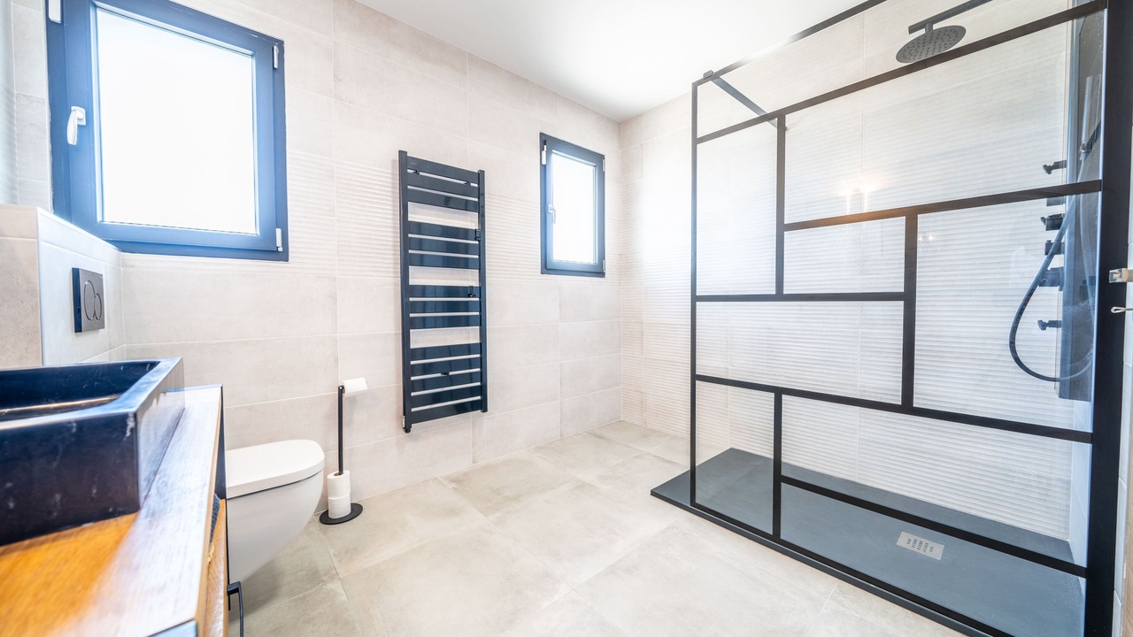 Photo of Bathroom in Saint-Jean-de-Cuculles