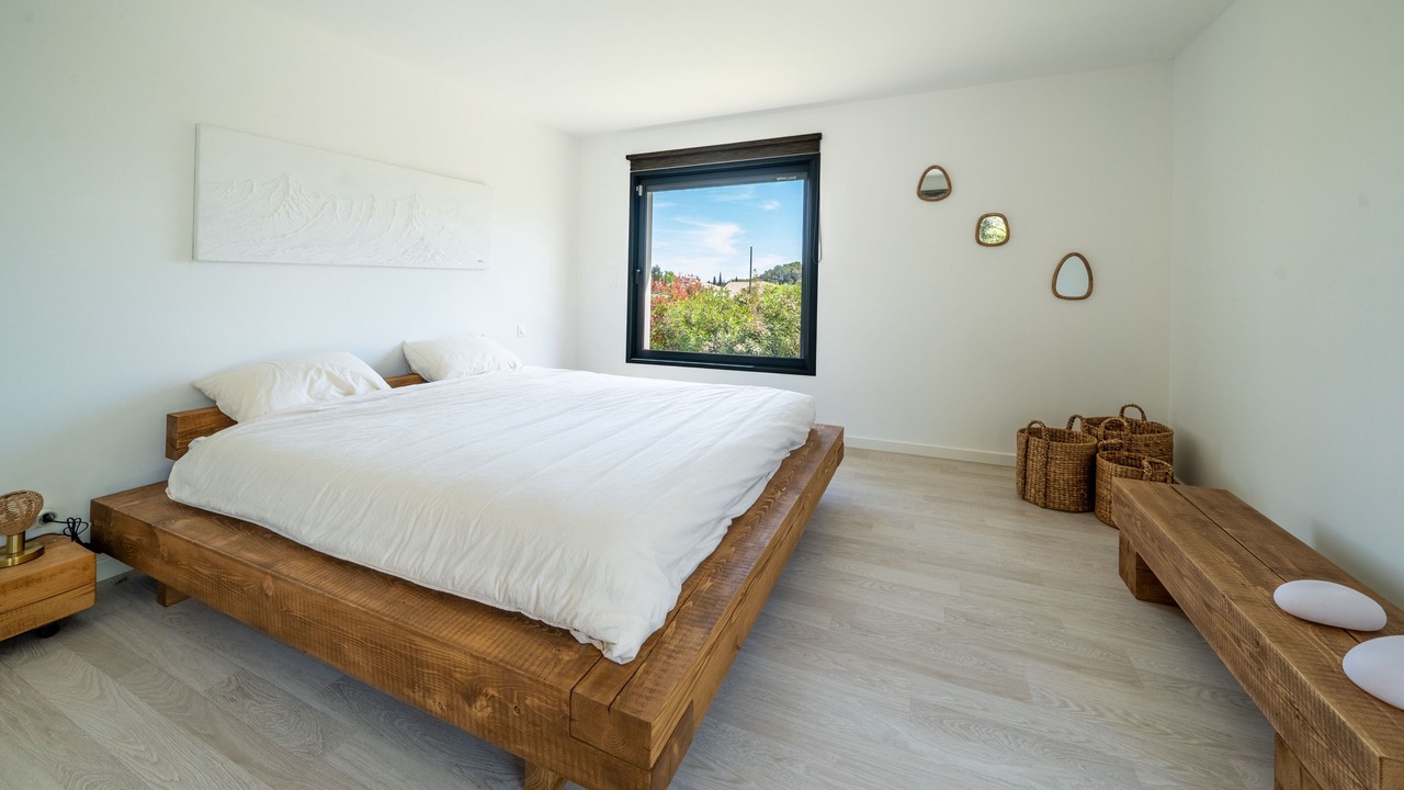 Photo of Bedroom in Saint-Jean-de-Cuculles