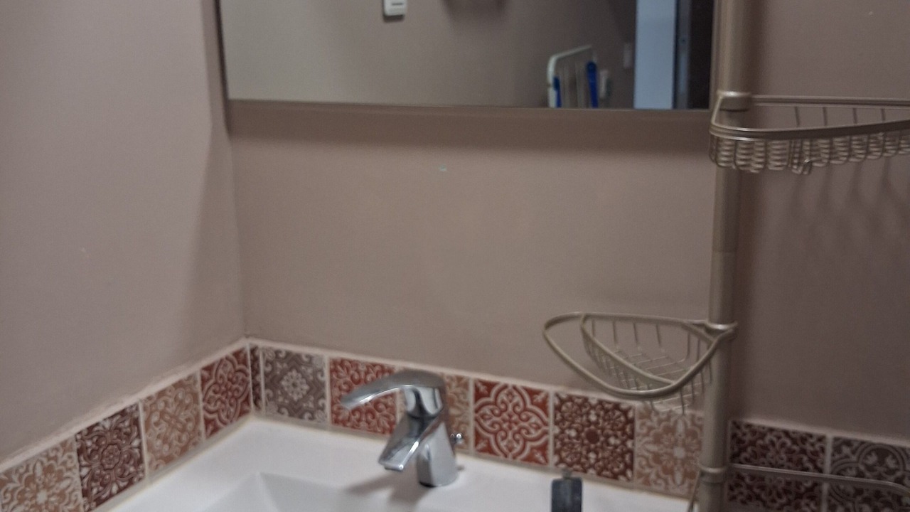 Photo of Bathroom in Eyragues