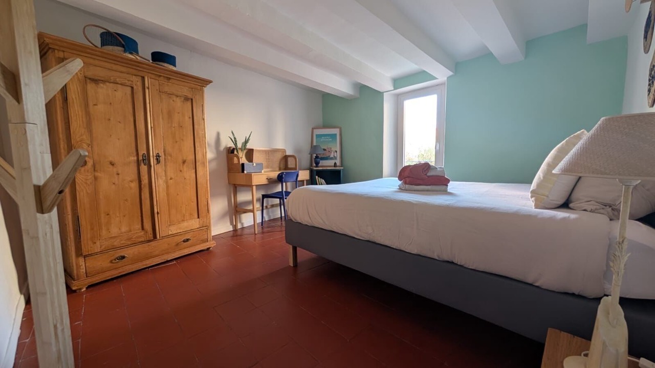 Photo of Bedroom in Mallemort