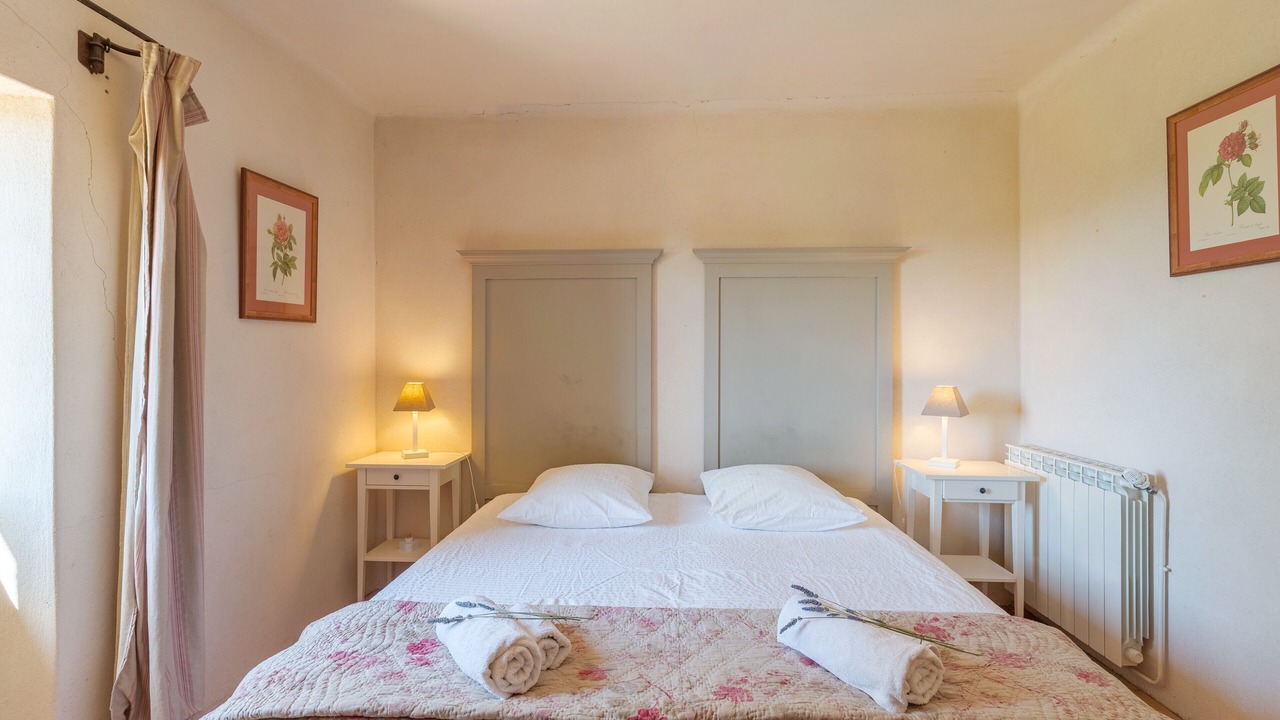 Photo of Bedroom in Cabrieres-dʼAigues