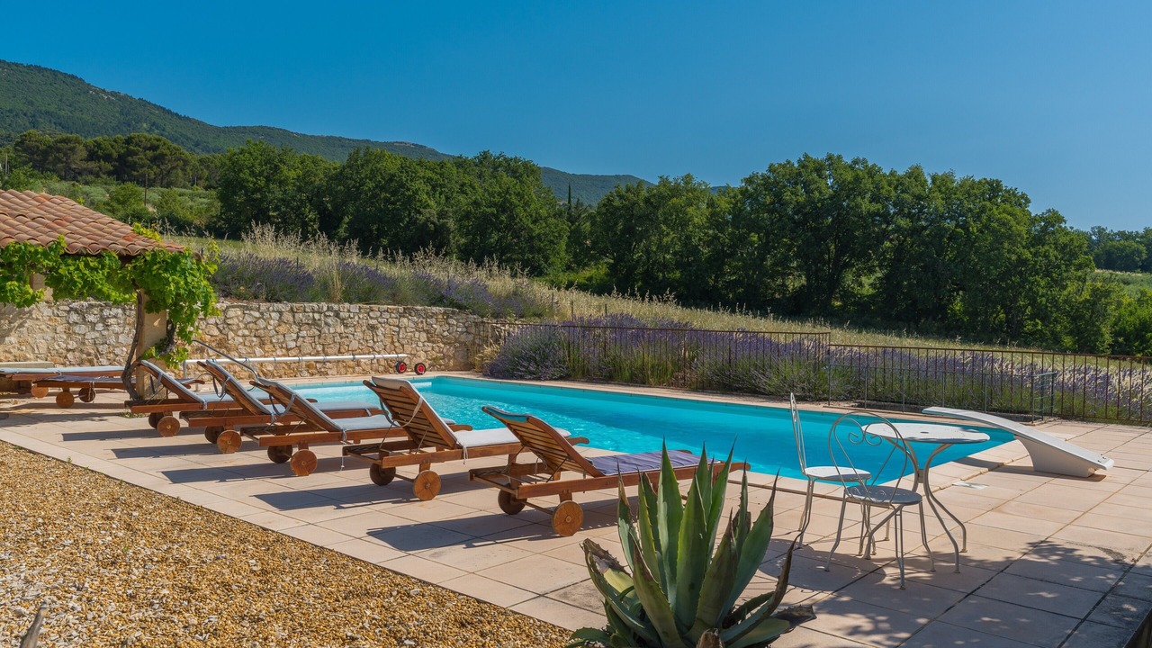 Photo of Outdoor in Cabrieres-dʼAigues