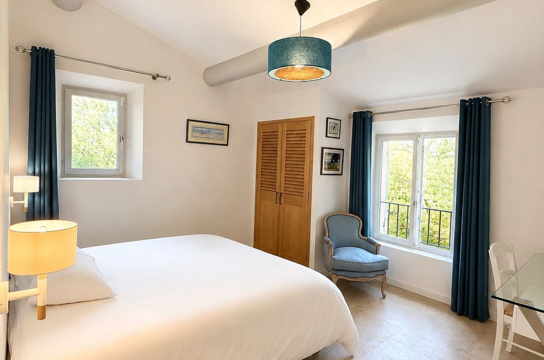 Photo of Bedroom in Pont Royal