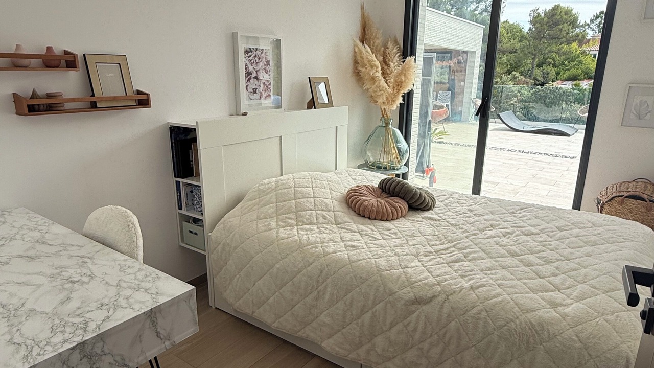 Photo of Bedroom in Caremeau
