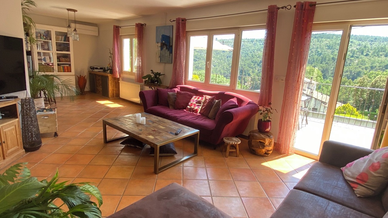 Photo of Livingroom in Peypin