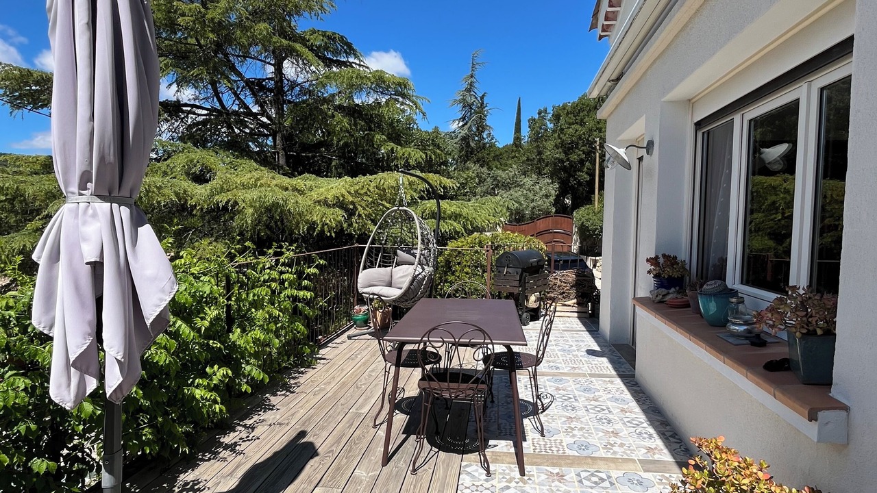 Photo of Outdoor in Peypin