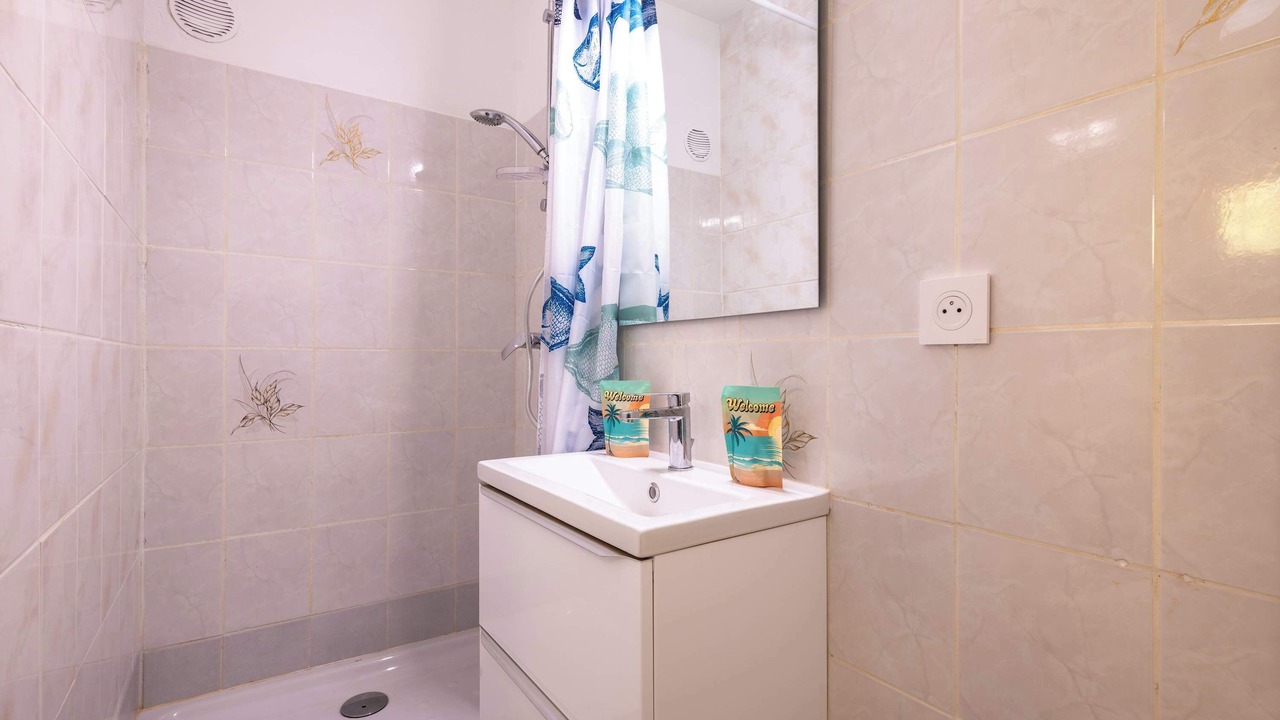Photo of Bathroom in Valras-Plage