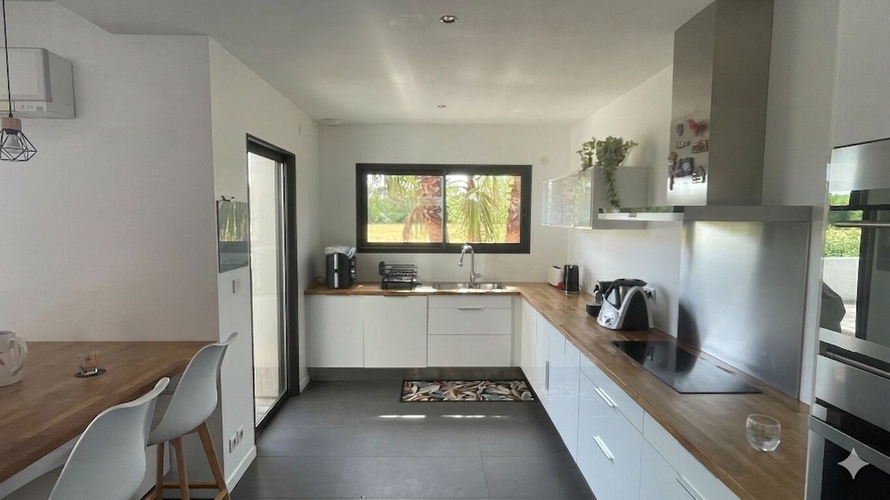 Photo of Kitchen in Teyran