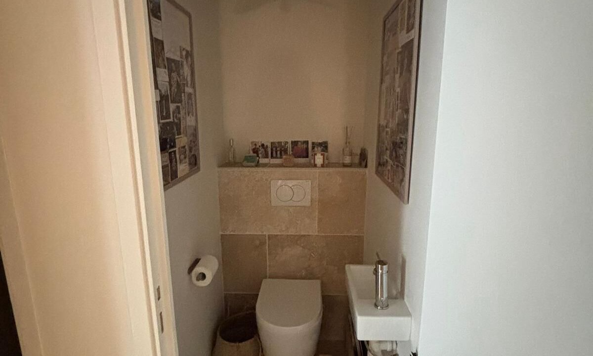 Photo of Bathroom in Saint-Lambert