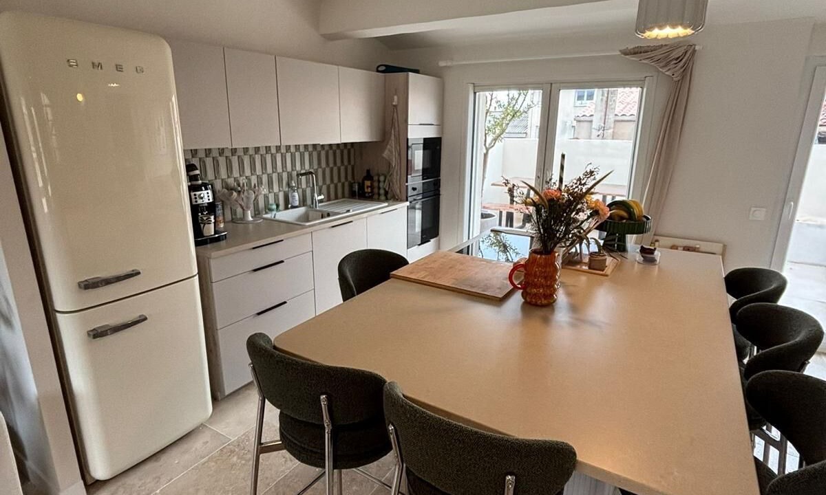 Photo of Kitchen in Saint-Lambert